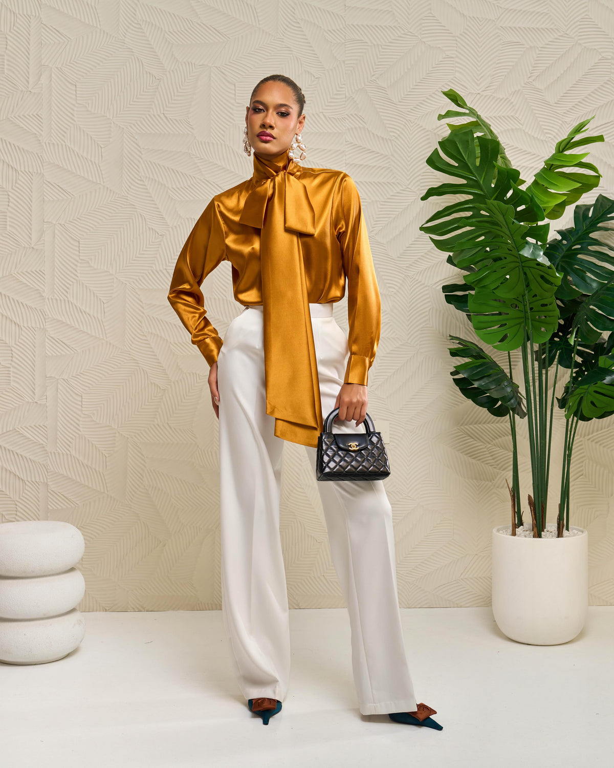 Nicole Bow Top